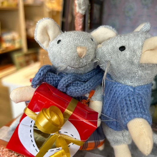 Muizenhuis knuffeltje moeder van Sam