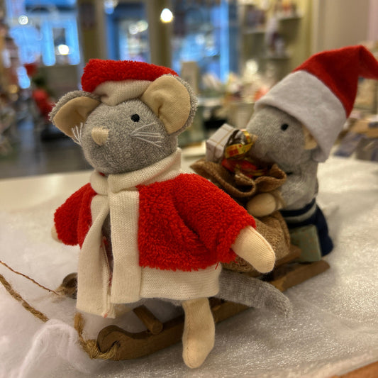 Muizenhuis knuffeltje Kerstman